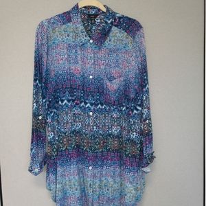 2x button up top by intro ❤ has front pocket. INTRO. 2X. Blouse.